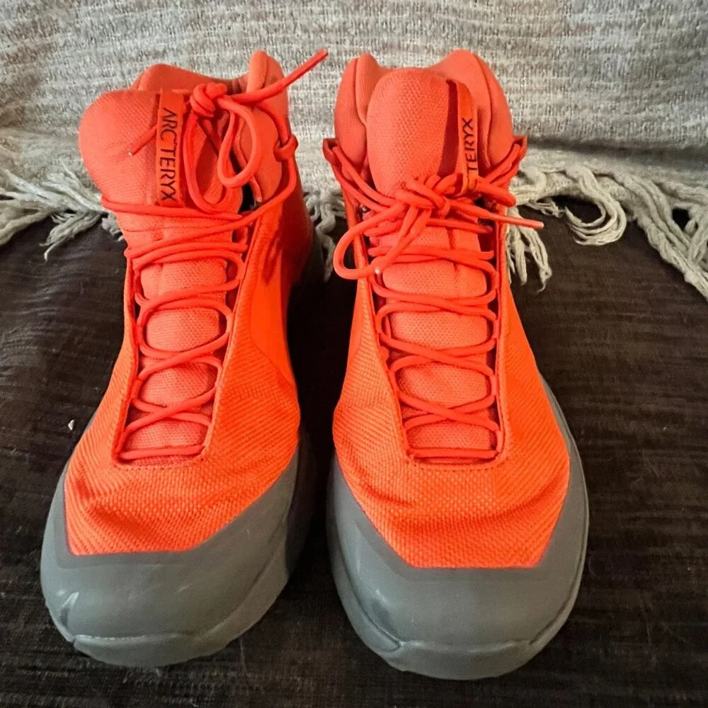 ARC'TERYX ‎ Men's Kopec Mid GTX Boot in Orange Size 8